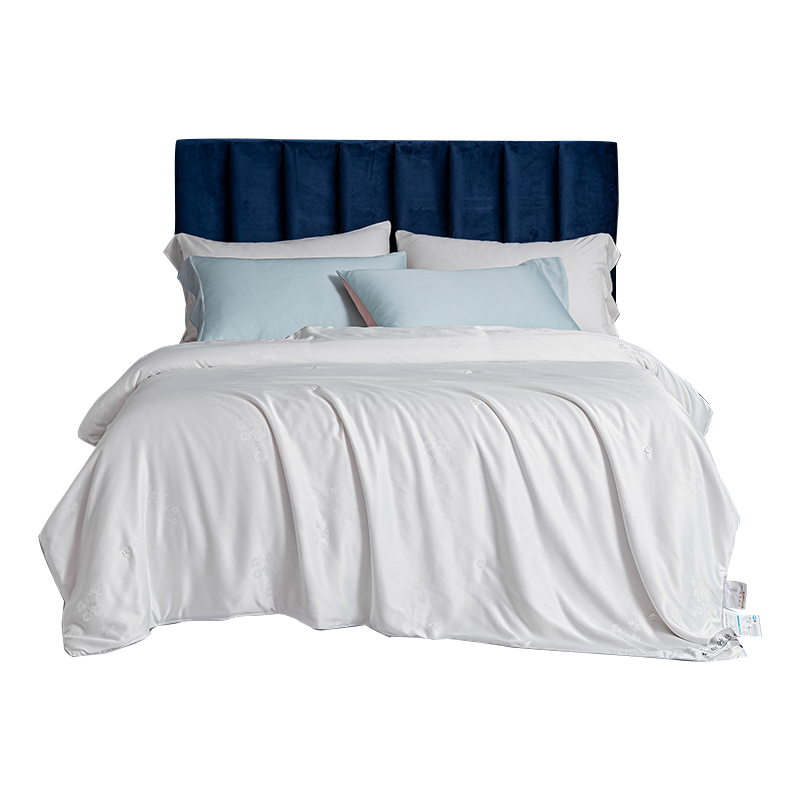 100% Mulberry Silk Comforters  - đánh giá và giá Quilt Cotton Summer